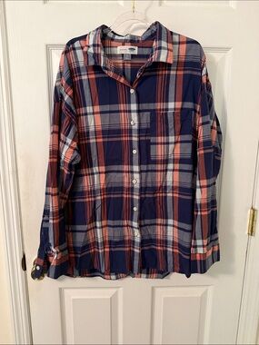 Old Navy- Navy and Coral Plaid Button-Up Shirt light weight